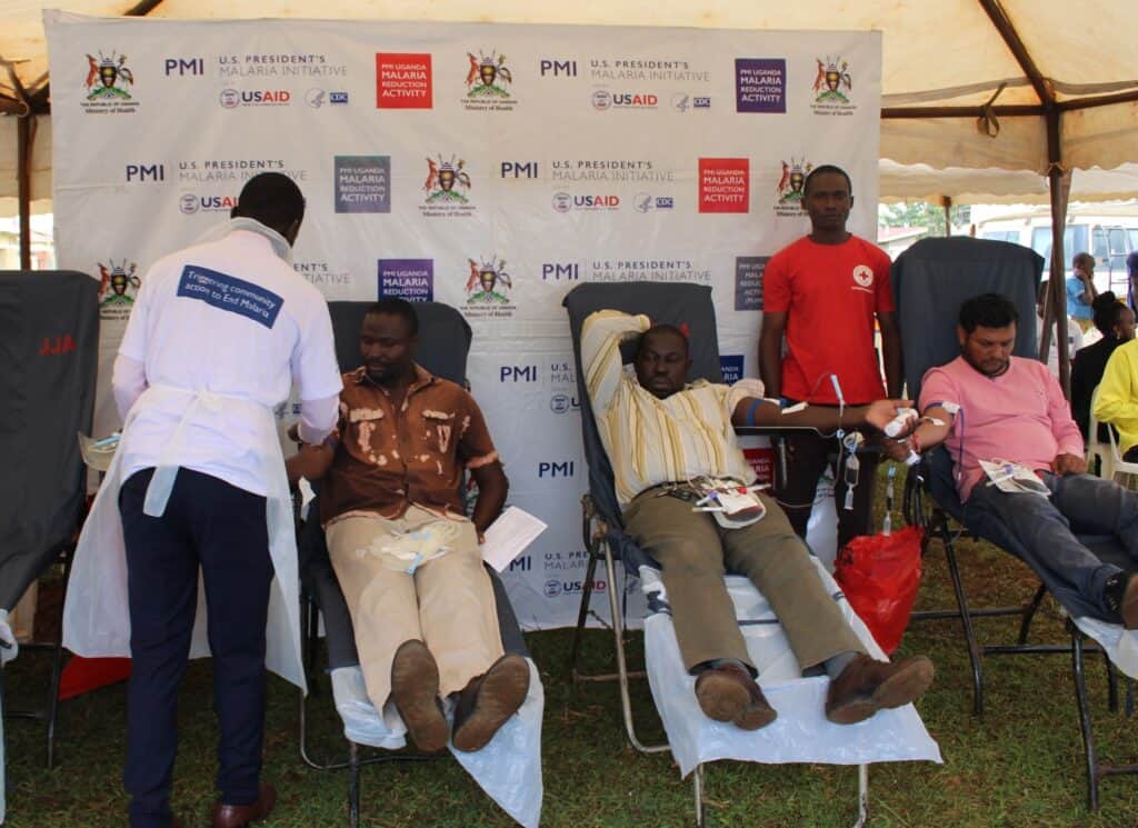 Blood donation at the World Malaria Day commemoration in Bugiri.