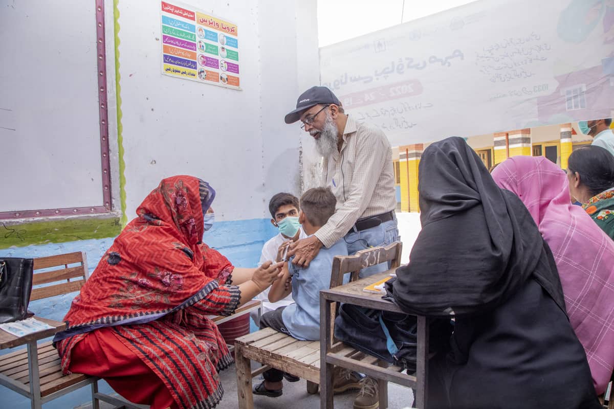 Primary Schools in Pakistan Partner with USAID Project to Vaccinate 1 Million Children against COVID-19